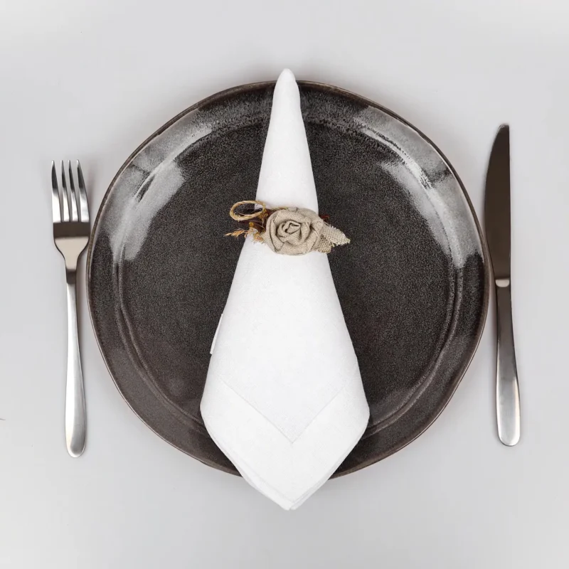 Lniana serweta biała z listwą - wybierz swój rozmiar